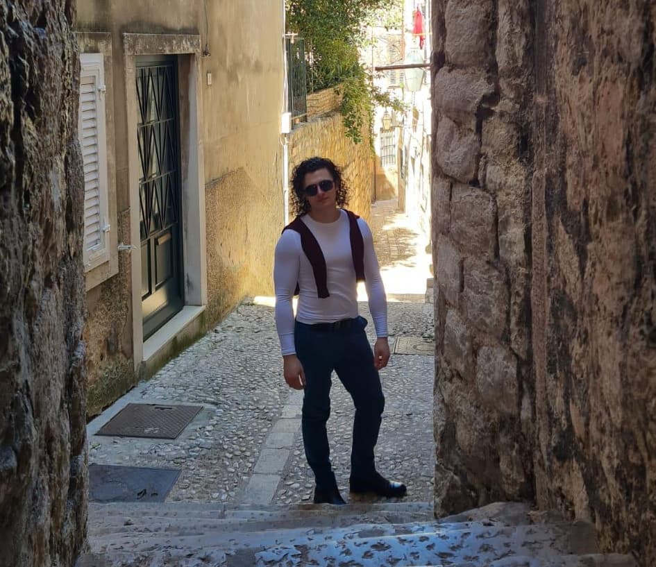 Alexander Halford author bio image